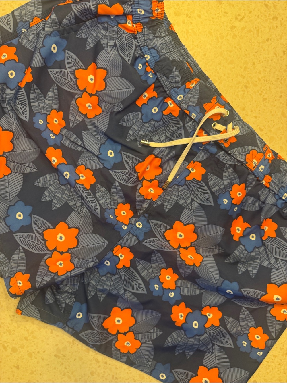 2(X)IST Ibiza Swim Shorts - Blue and Red Floral Print XL